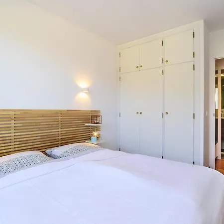 Sr-32 Sa Riera 4 Pax Apartment Begur