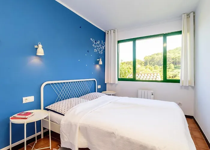 Sr-32 Sa Riera 4 Pax *